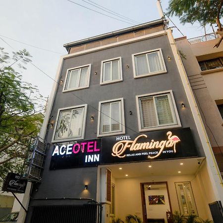Aceotel Inn Flamingo Indore Exteriör bild